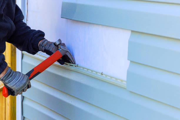 Reliable Siding Repair contractor in Keenesburg, CO by Creative Siding